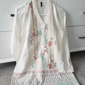 ✔️SOLDNew Beechtree Kurti Shalwar Kameez Pakistani